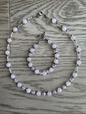 Rose Quartz and Swarovski Crystal Bead Necklace & Bracelet Set